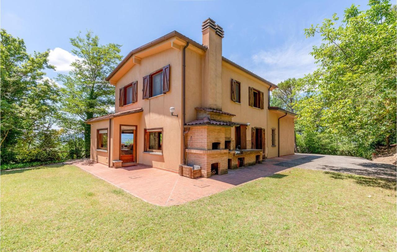 Nice Home In San Giustino Pg Екстериор снимка