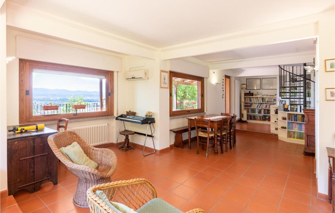 Nice Home In San Giustino Pg Екстериор снимка